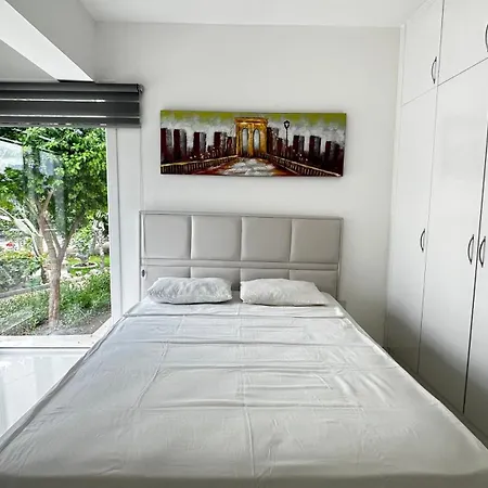 трехкомнатные в жилом комплексе Caesar D2 Flat4 Villa