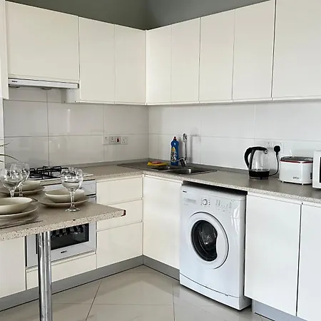 трехкомнатные в жилом комплексе Caesar D2 Flat4 Villa